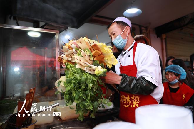 甘肃天水：“吃货节”人气旺(图5)